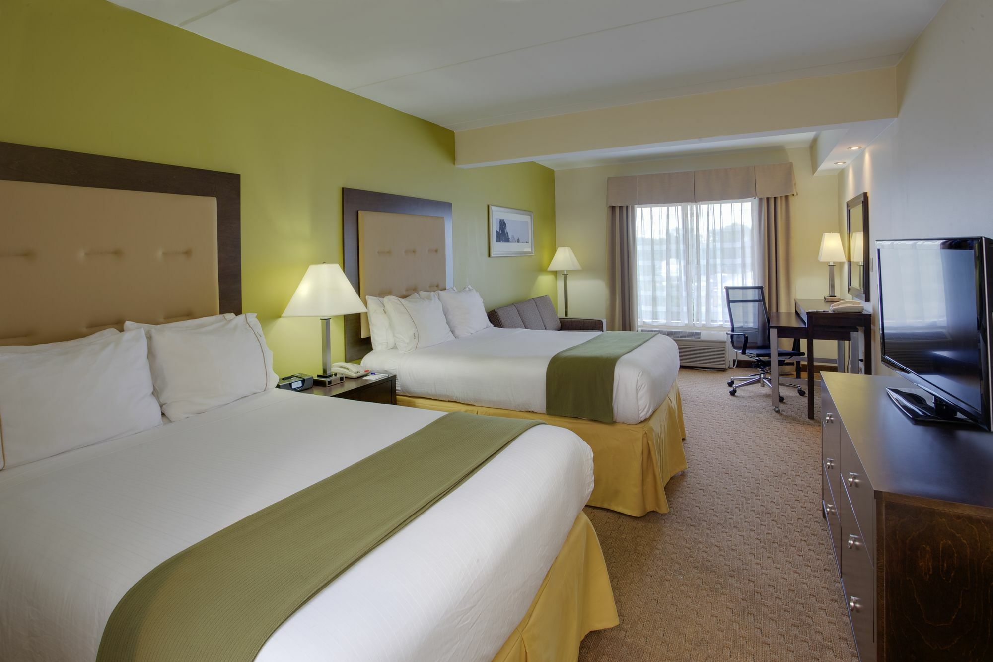 Holiday Inn Express & Suites Laurel Lakes, An Ihg Hotel Εξωτερικό φωτογραφία